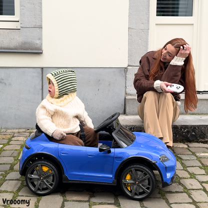 Porsche Taycan Turbo S – Blau