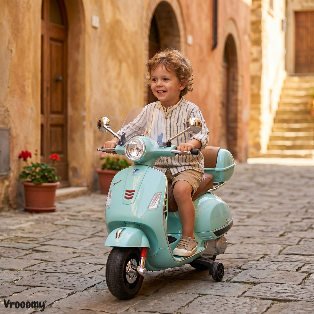Piaggio Vespa GTS 300 - Blue